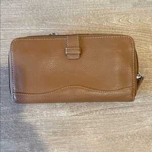 Tignanello Tan Pebbled Leather Wallet